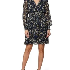 Budget 🥰 Laundry by Shelli Segal 👩 Womens Smocked Short Mini 👗 Dress 🔥